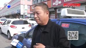 跟著大車(chē)誤闖紅燈太冤？請(qǐng)保持車(chē)距安全駕駛