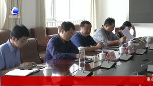市大氣辦協(xié)調(diào)市三區(qū)和市直相關(guān)部門(mén)處罰違法違規(guī)問(wèn)題
