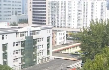 與鄰居共用的樓梯平臺(tái) 可以私自圈占嗎？