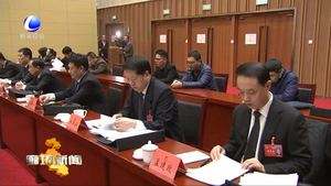 市七屆人大五次會議召開各代表團召集人會議