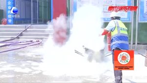 廊坊開發(fā)區(qū)舉行“全國(guó)第19個(gè)安全生產(chǎn)月”活動(dòng)暨“消防救援演練”